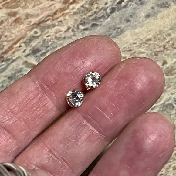 10K Gold And CZ Stud Earrings - Picture 9 of 15